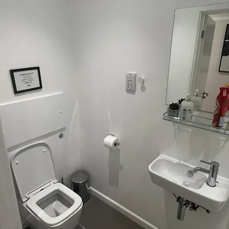 Tranquil 1 Bedroom Retreat In Piccadilly Vr4 London Exterior photo
